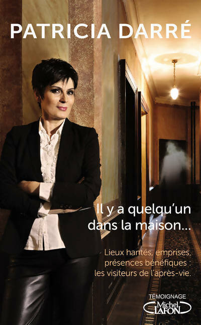 Livrenpoche : Il y a quelqu'un dans la maison - Patricia Darré - Livre