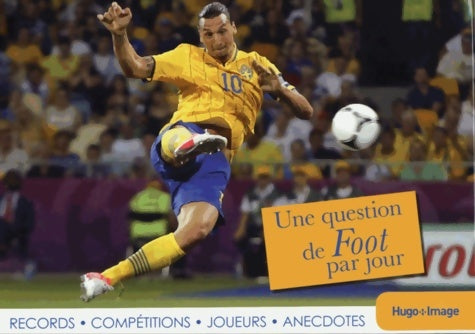 Livrenpoche : Une question de foot par jour 2014 - Collectif - Livre